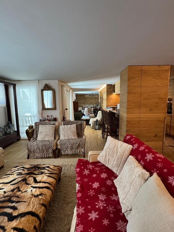 Exquisite Alpine Retreat in Via Maistra – Sankt Moritz Dorf – Just renovated! 7