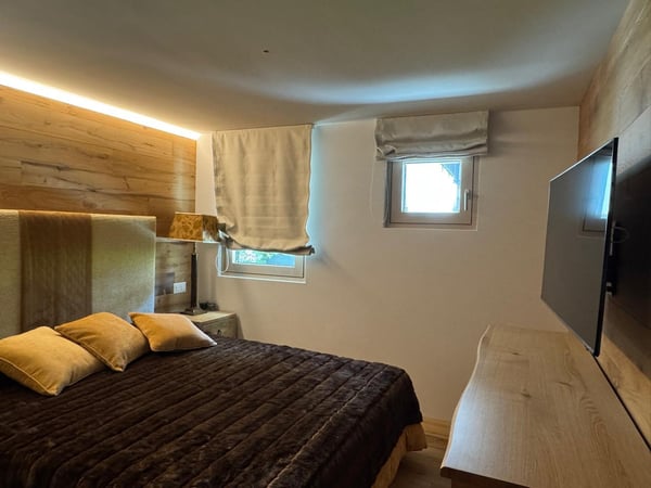 Exquisite Alpine Retreat in Via Maistra – Sankt Moritz Dorf – Just renovated! 17