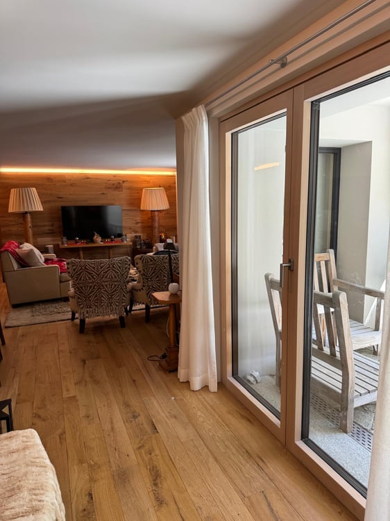 Exquisite Alpine Retreat in Via Maistra – Sankt Moritz Dorf – Just renovated! 9