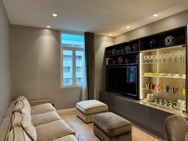 Luxury Lake-View Duplex in the Heart of Lugano – Available Immediately 6