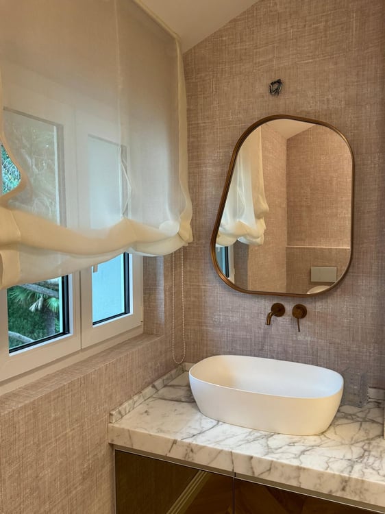 Luxury Lake-View Duplex in the Heart of Lugano – Available Immediately 17