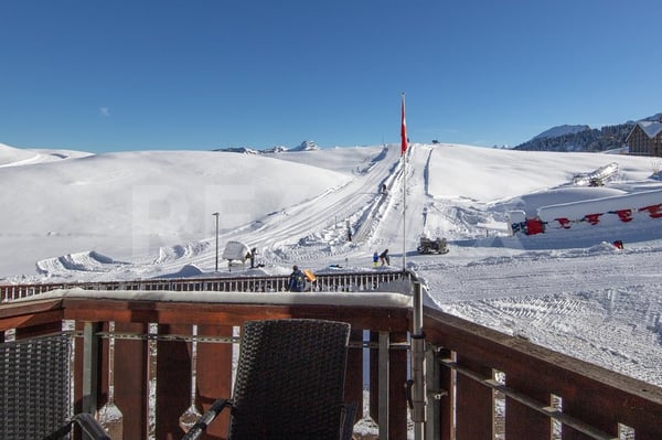 Attraktive, möblierte 1.5-Zi.-Ferienwohnung, auf der Sonnenterrasse Stoos SZ 9