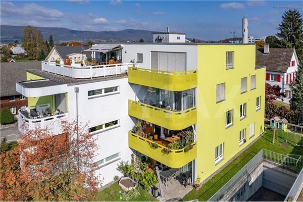 Renditestarkes Mehrfamilienhaus mit 7 Wohnungen und 10 Tiefgaragenplätzen, Suhr AG 2