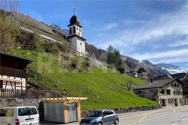 Unbebautes Bauland 826 m² mit viel Potenzial in Unterschächen UR 4