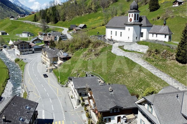 Unbebautes Bauland 826 m² mit viel Potenzial in Unterschächen UR 5