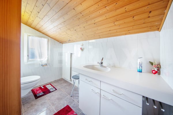 Gepflegtes gemütliches 1.5-Zi.-Landhaus, traumhaftem Panoramablick an sonniger Lage, Siebnen SZ 9