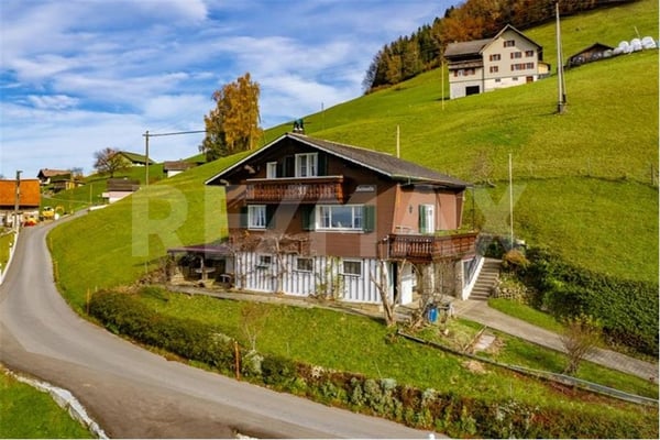 Gepflegtes gemütliches 1.5-Zi.-Landhaus, traumhaftem Panoramablick an sonniger Lage, Siebnen SZ 4