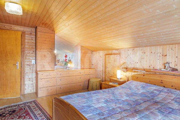 Gepflegtes gemütliches 1.5-Zi.-Landhaus, traumhaftem Panoramablick an sonniger Lage, Siebnen SZ 8