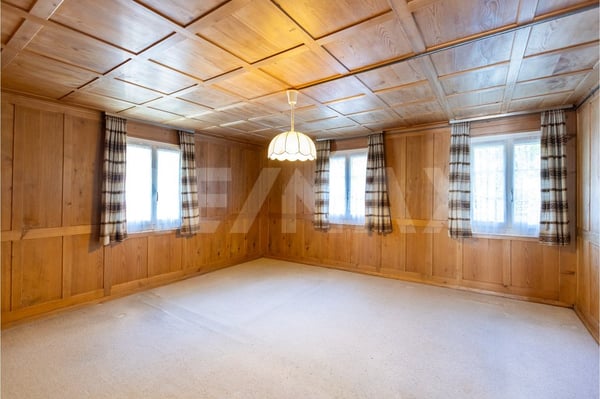 Charmantes 2-Familienhaus mit historischem Charakter, 6484 Wassen UR 2