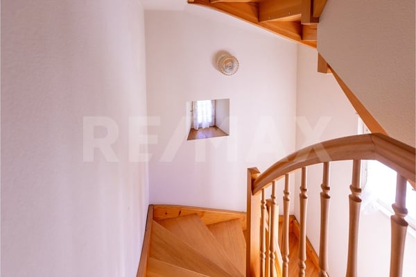 Charmantes 2-Familienhaus mit historischem Charakter, 6484 Wassen UR 12