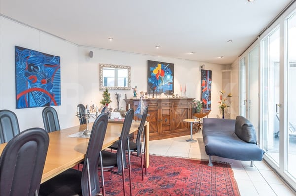 EXZELLENZ AUF ALLEN EBENENEN, 2-Zi.-EFH, Villa, mit Wintergarten, 6430 Schwyz 2