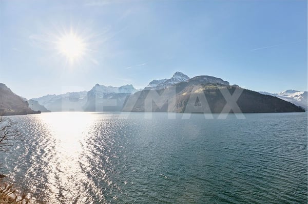 Exklusive 3.5-Zi.-Wohnung, am Vierwaldstättersee - Erstvermietung nach Komplettumbau, Brunnen SZ 12