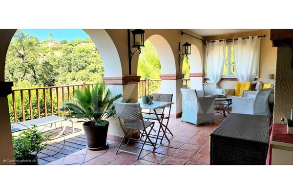 Attraktive 5-Zimmer-Maisonette-Wohnung in Sainte-Maxime Côte d'Azur 1