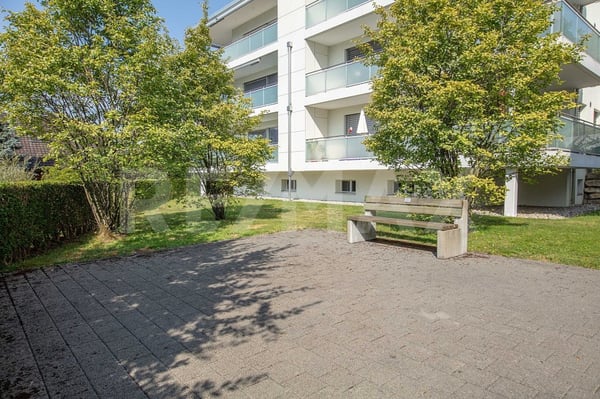 Elegante, helle 3.5-Zi.-Wohnung mit grosser Terrasse und Bergpanoramasicht, 6353 Weggis LU 13