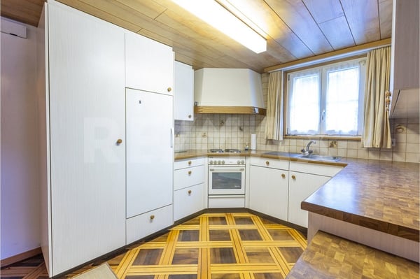 2-Familienhaus, Renditeobjekt, an zentraler Lage, 6484 Wassen UR 4