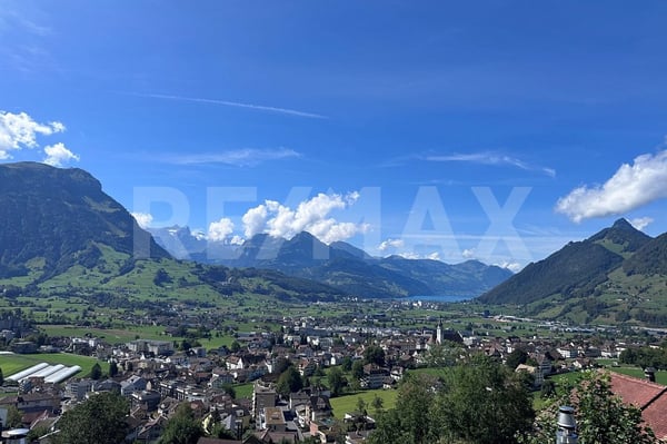 Adlerhorst, 7-Zimmer Villa mit Weitblick, Wintergarden & Indoor-Pool, 220 m² NWF,  Schwyz (SZ) 4