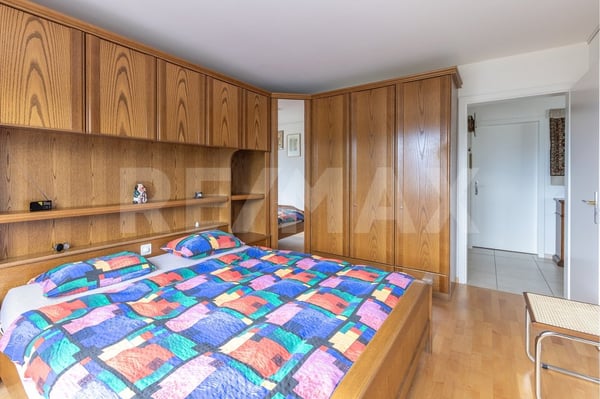 Adlerhorst, 7-Zimmer Villa mit Weitblick, Wintergarden & Indoor-Pool, 220 m² NWF,  Schwyz (SZ) 11