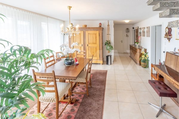 Adlerhorst, 7-Zimmer Villa mit Weitblick, Wintergarden & Indoor-Pool, 220 m² NWF, Schwyz (SZ) 7