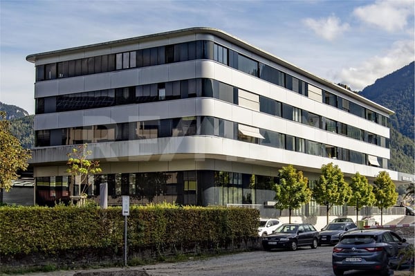 Wohnen mit Mythenblick  stillvolle, moderne 4.5-Zimmer-Eigentumswohnung in Ibach SZ 4