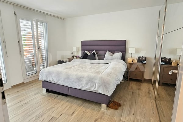 Wohntraum mit viel Freiraum: 5.5-Zi-Eckhaus mit Garten und grosser Terrasse, 8953 Dietikon ZH 4