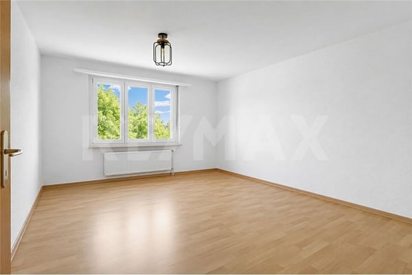 Grosszügige 4 ½-Zimmer Wohnung mit 2 Balkonen und Sicht auf den Zugersee 11