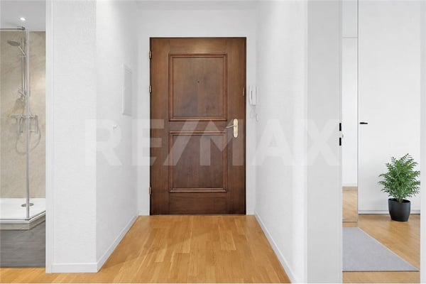 Grosszügige 4 ½-Zimmer Wohnung mit 2 Balkonen und Sicht auf den Zugersee 13