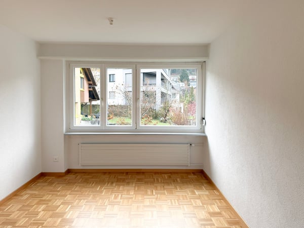 Grosszügige helle 6-Zimmer-Wohnung mit Balkon und Seesicht in Pfäffikon SZ 6
