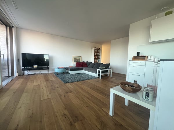 Moderne 2.5 Zimmerwohnung in Kilchberg zu vermieten 7
