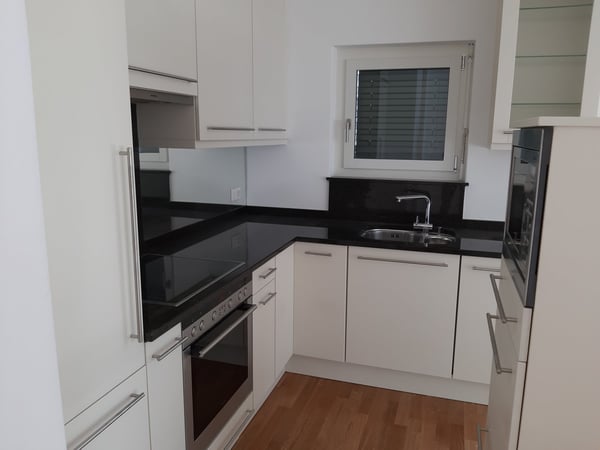 Gemütliche 2 ½ Zimmer-Wohnung am See 6