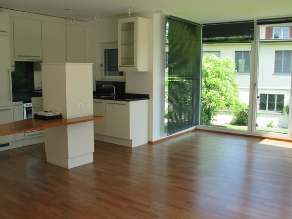 Gemütliche 2 ½ Zimmer-Wohnung am See 4