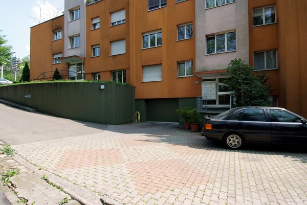 Tiefgaragenplatz befristet bis 31.03.2027 13