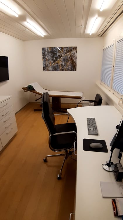 Gewerbe im EG zu vermieten 16