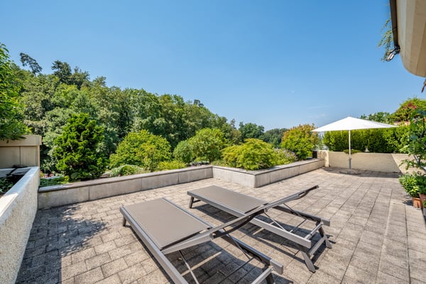 Grosszügige 5½-Zimmer-Terrassenwohnung mit Weitblick, Privatsphäre und Wellness 10
