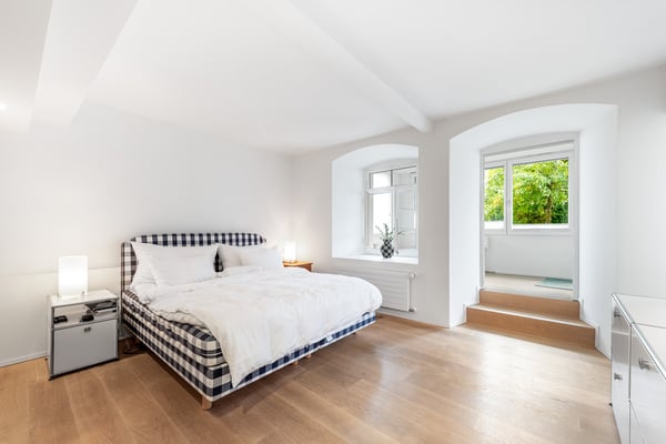 HISTORISCHER CHARME TRIFFT AUF MODERNE WOHNQUALITÄT IN RICHTERSWIL 3
