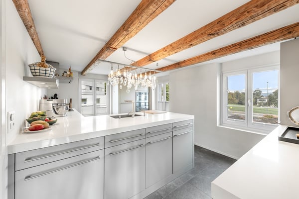 HISTORISCHER CHARME TRIFFT AUF MODERNE WOHNQUALITÄT IN RICHTERSWIL 7