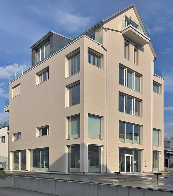 Gewerbeflächen flexibel nutzbar - ideal als Büro, Atelier, Laden- Bistro- oder Praxis-Räumlichkeiten 10