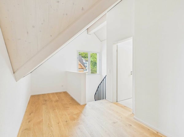 Neubau - Erstbezug / 3½-Zi.-Maisonette-Wohnung Dachgeschoss 8