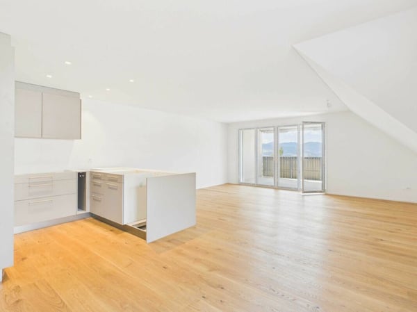 Neubau - Erstbezug / 3½-Zi.-Maisonette-Wohnung Dachgeschoss 1