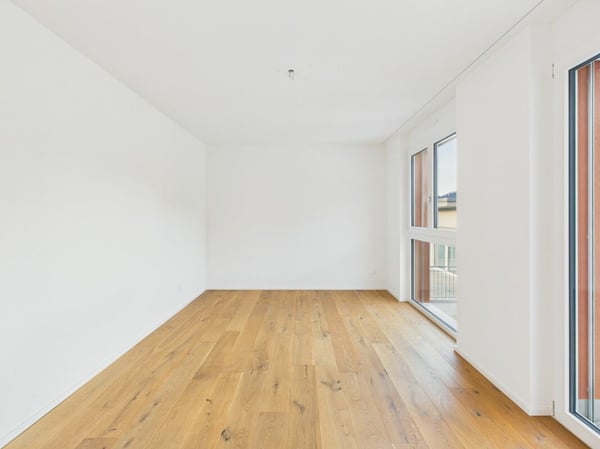 Moderne Attika mit grosser Terrasse und Ausblick 6