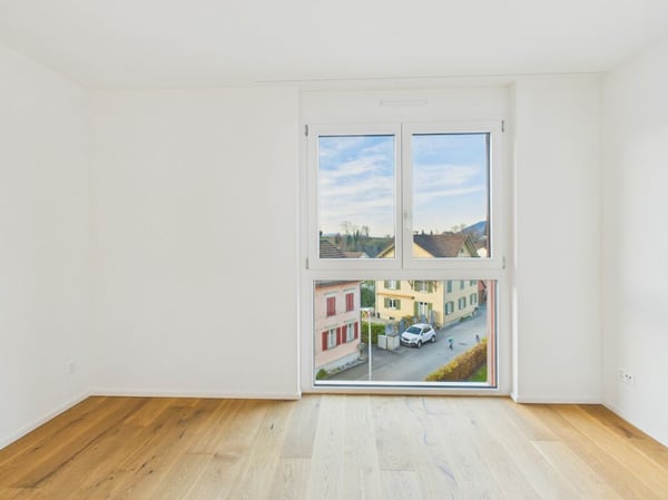 Moderne Attika mit grosser Terrasse und Ausblick 10