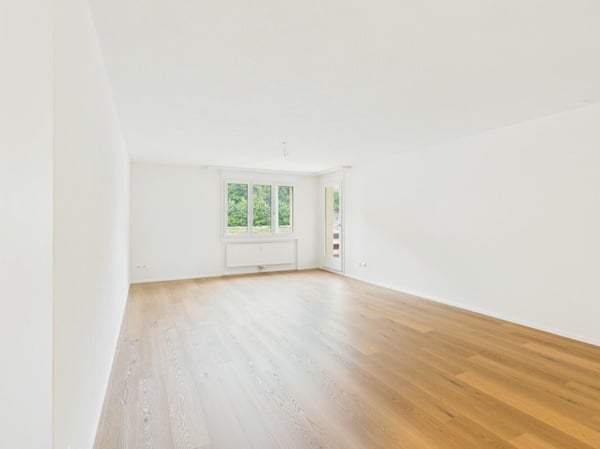 neu sanierte 1.5 Zimmer-Wohnung mit Balkon 6