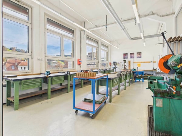 Büro-/Gewerberäume an zentraler Lage 13