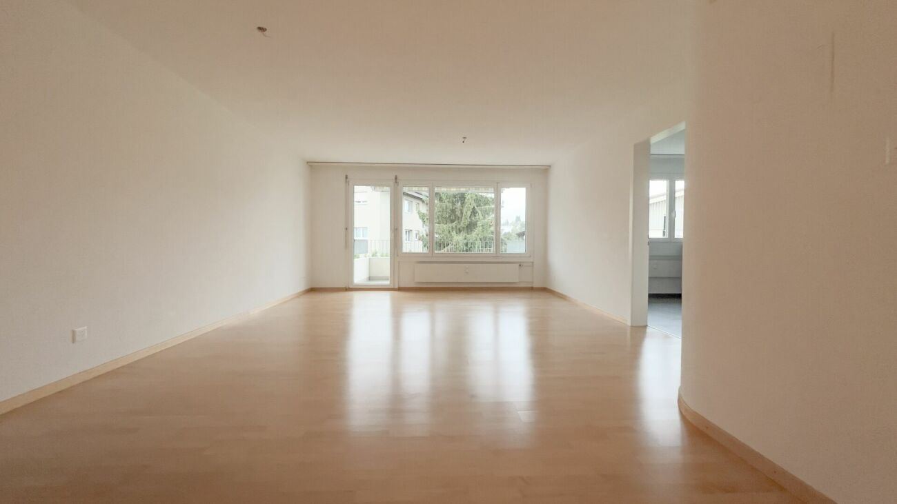 Bright and modern living - ideal 5.5-room apartment in the center of Gossau