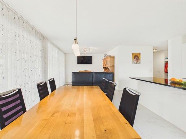 Topmoderne 4.5-Zimmer-Wohnung in Oberuzwil 3
