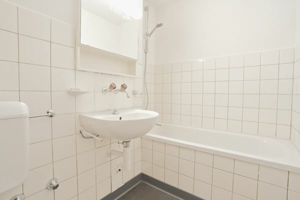 4.5 Zimmer-Wohnung an zentraler Lage 5