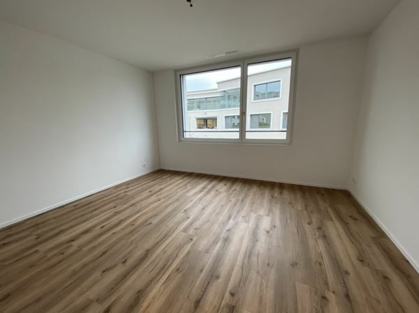 Lichtdurchflutete 3.5-Zimmerwohnung in der Überbauung «Neualtwil» 6