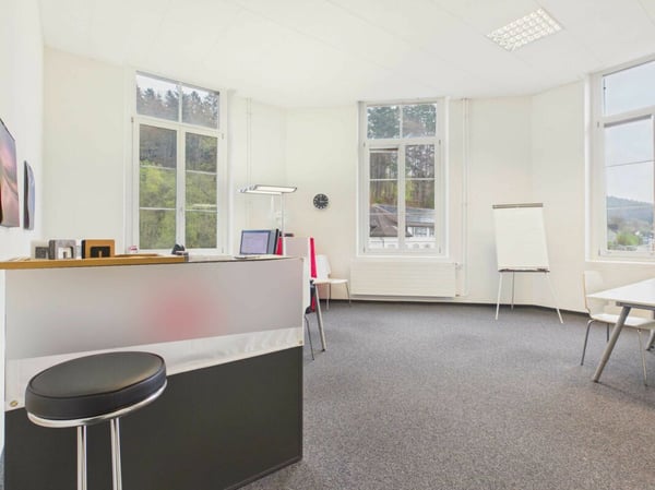 Gewerbefläche in zentralem Gewerbe- und Wohnareal mit 105m2 5