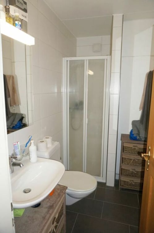 2½-Zimmer- und 1½-Zimmer-Maisonette-Wohnung mit zwei Einzelgaragen und zwei Parkplätzen 10