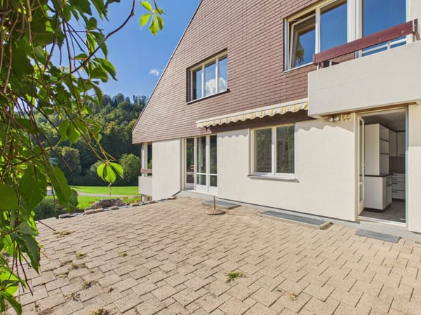 Familienparadies in Lichtensteig - Einfamilienhaus mit viel Platz, Garten und Doppelgarage 16