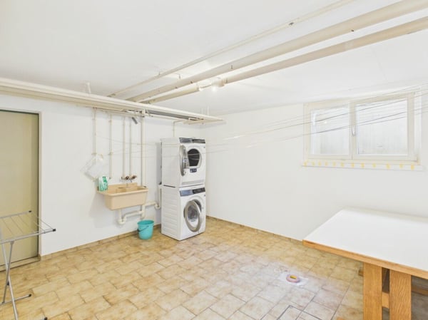 Familienparadies in Lichtensteig - Einfamilienhaus mit viel Platz, Garten und Doppelgarage 19